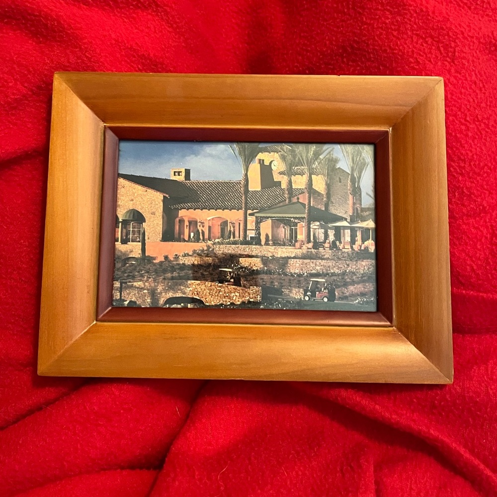 Elegant Two Toned Cherry W/Inner Rim 4X6 Wooden Picture Frame